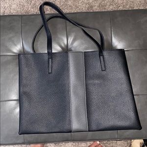 Vince Camuto Tote